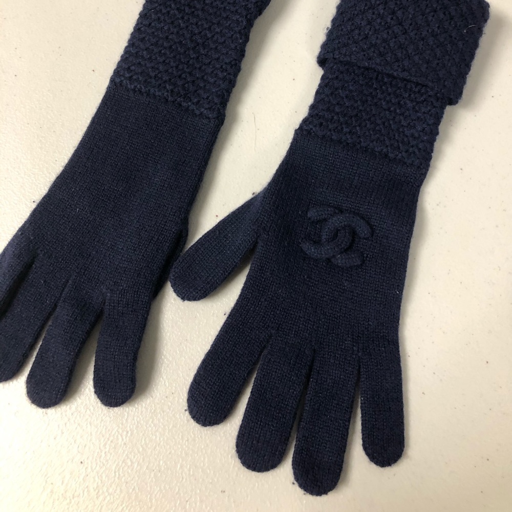 Authentic Chanel Gloves